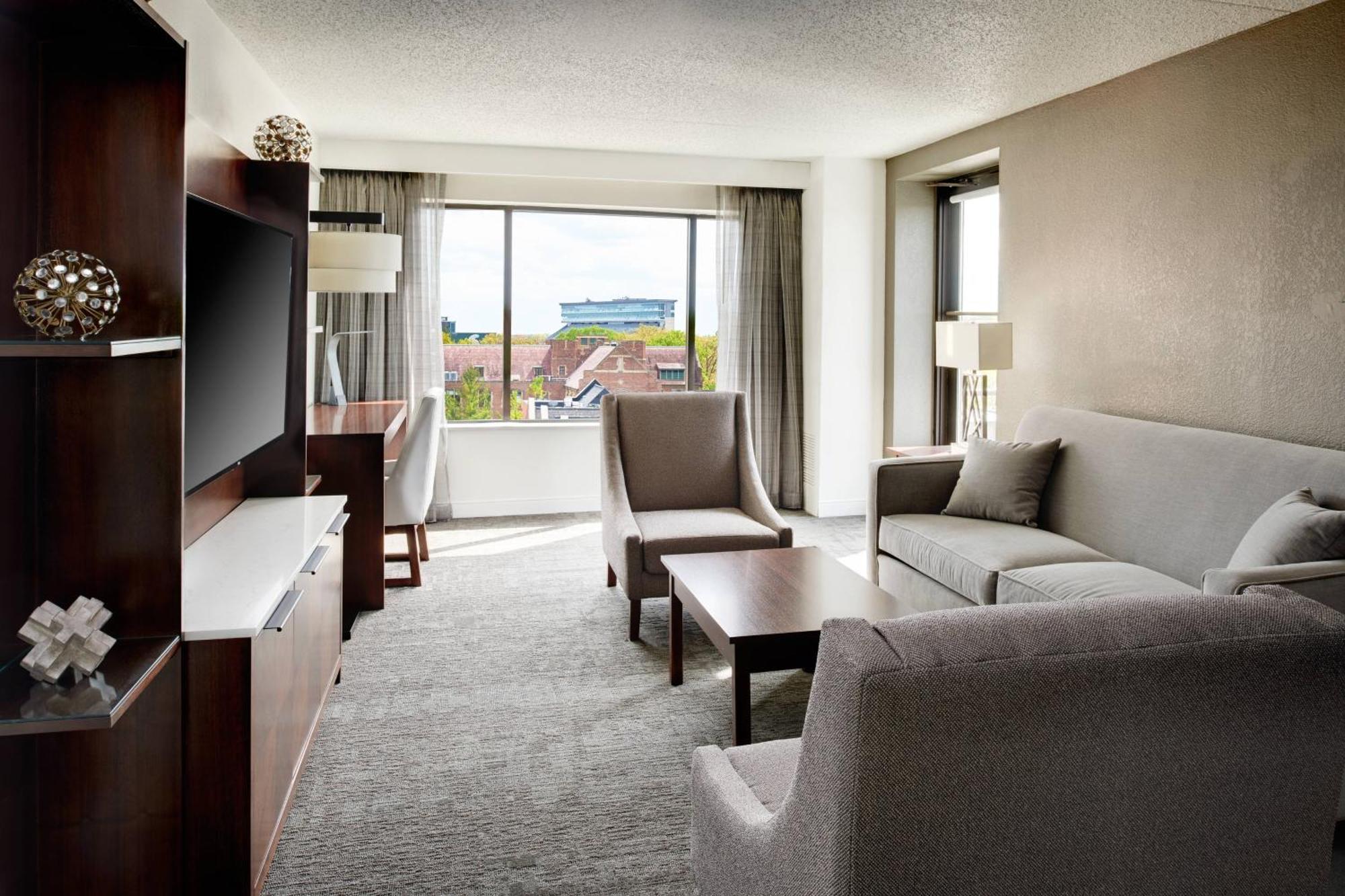 Marriott East Lansing At University Place Екстер'єр фото